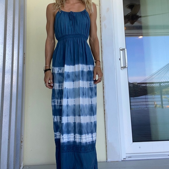 Roxy maxi sundress - Picture 2 of 5